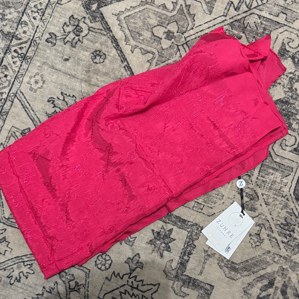 Surge fuchsia  Textured Scarf